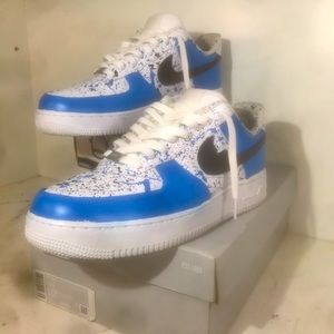 Custom Air Force 1s